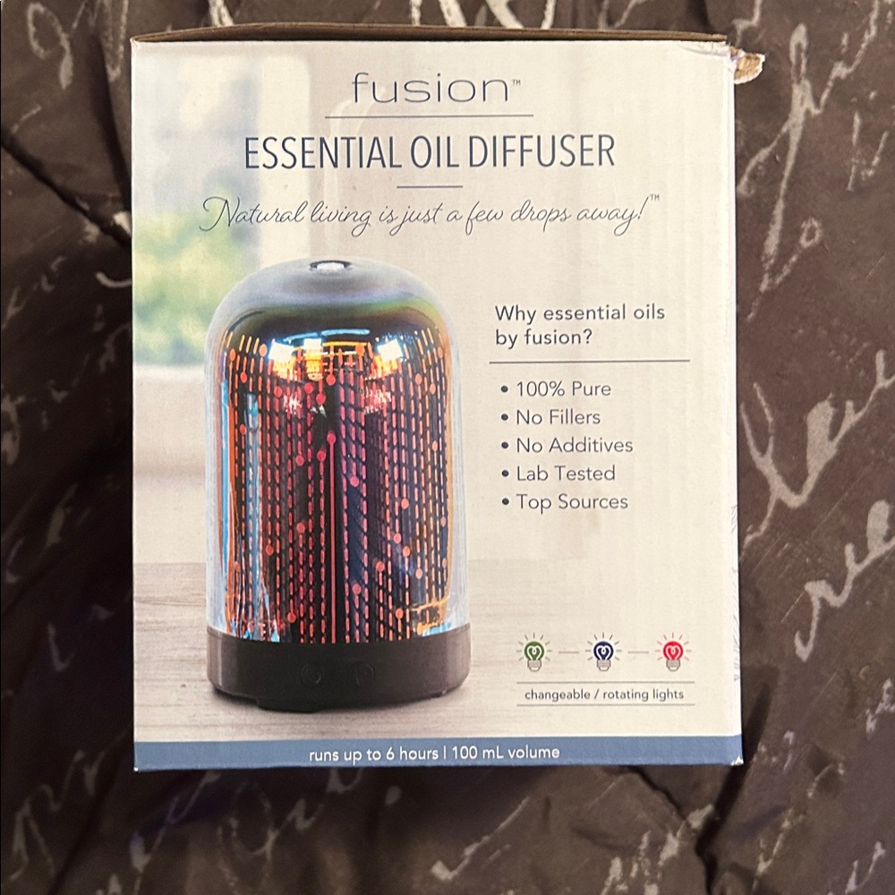 Essential Oil Diffuser - Picture 3 of 5